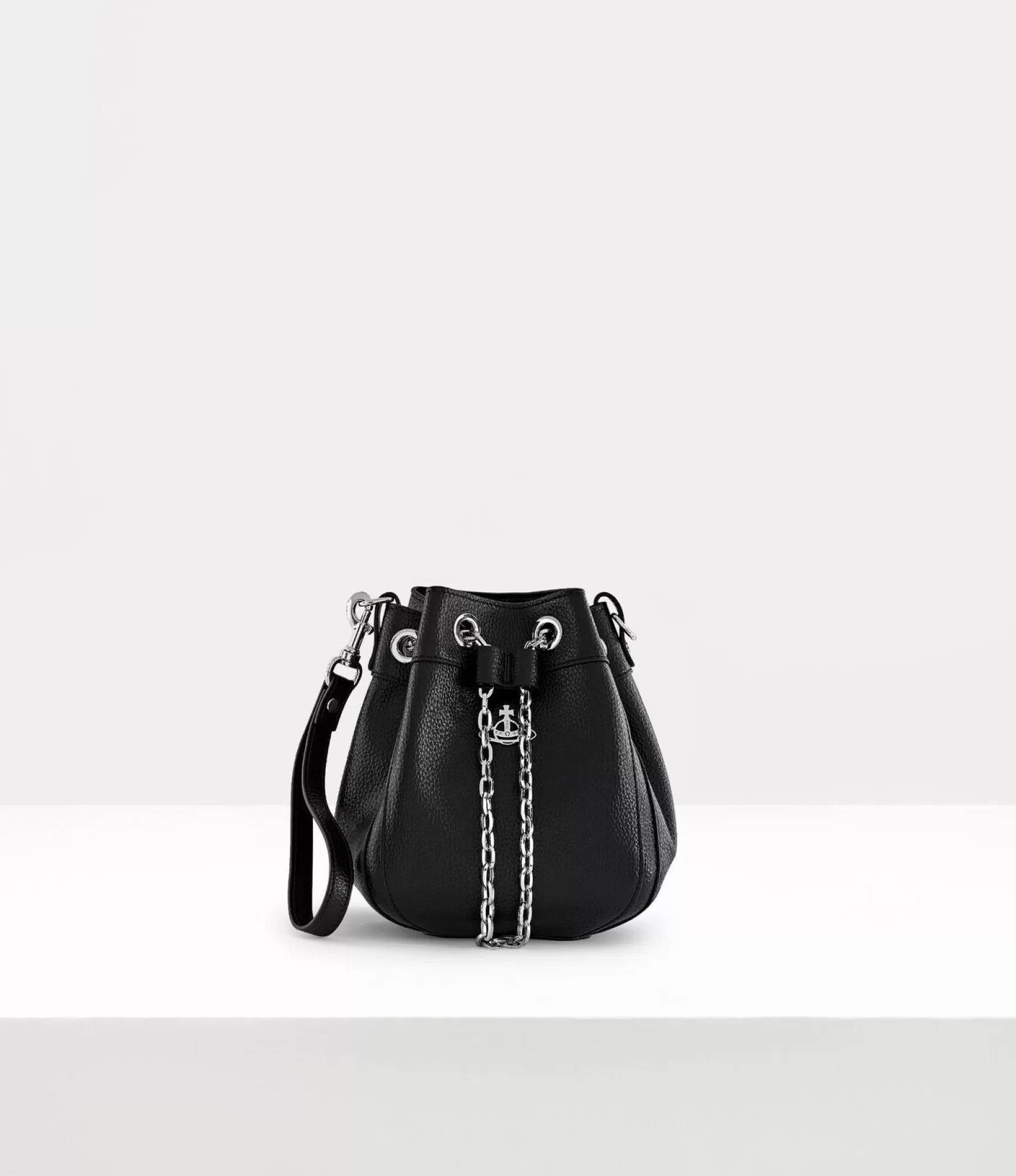 Vivienne Westwood Handbags*Chrissy small bucket bag Black